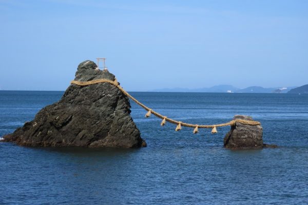 夫婦岩